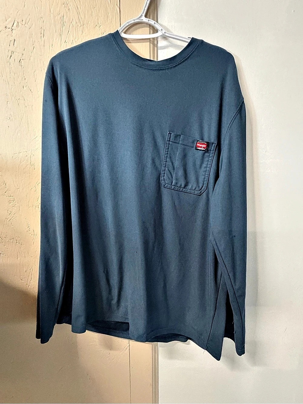 Wrangler Long Sleeve Pocket Tee Blue Size Medium